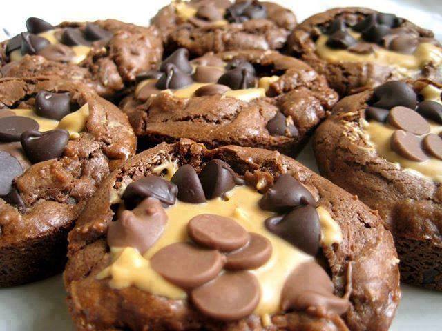 PEANUT BUTTER CUP BROWNIES