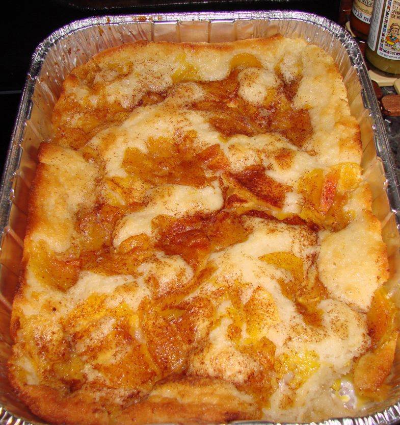 EASY AND PERFECT PEACH COBBLER