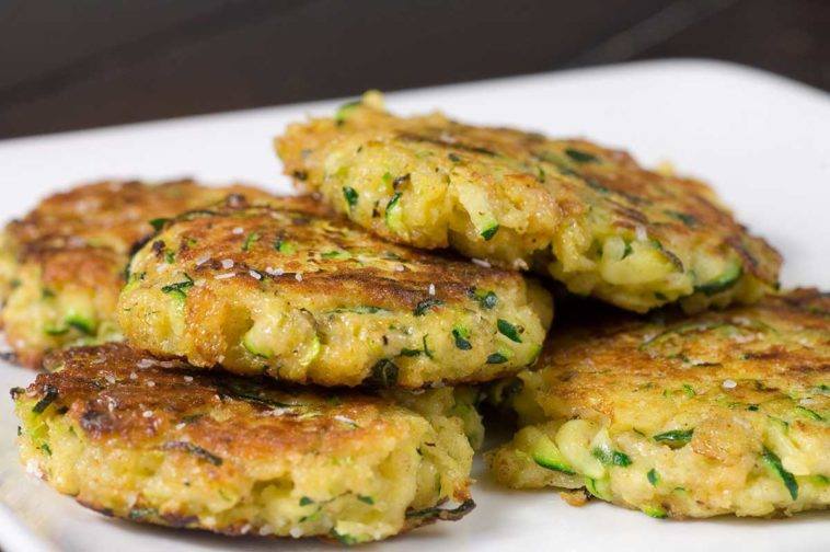 EASY AND PERFECT ZUCCHINI PATTIES