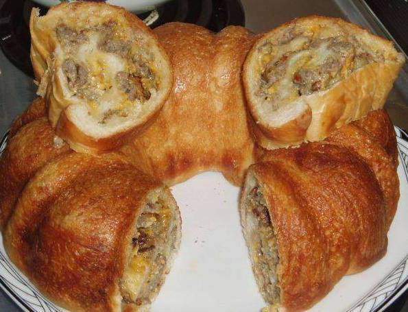 SPECIAL SAUSAGE & CHEESE STUFFED BREAD