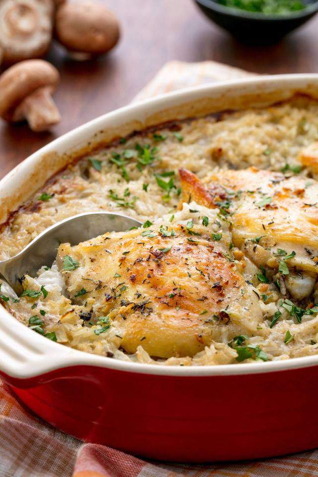 EASY CHICKEN AND RICE CASSEROLE