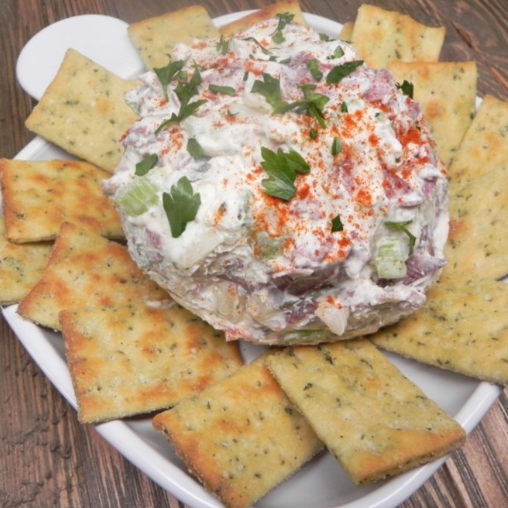 THE BEST CREAMED CHIPPED BEEF CHEESE BALL