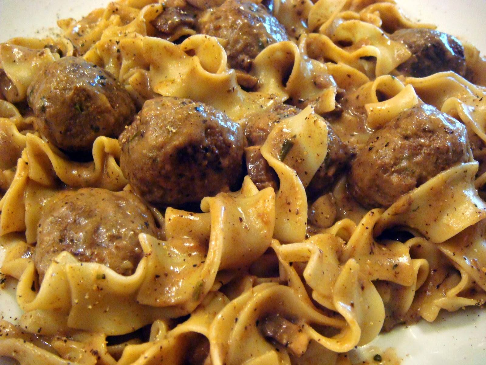 EASY AND SPECIAL SWEDISH MEATBALLS