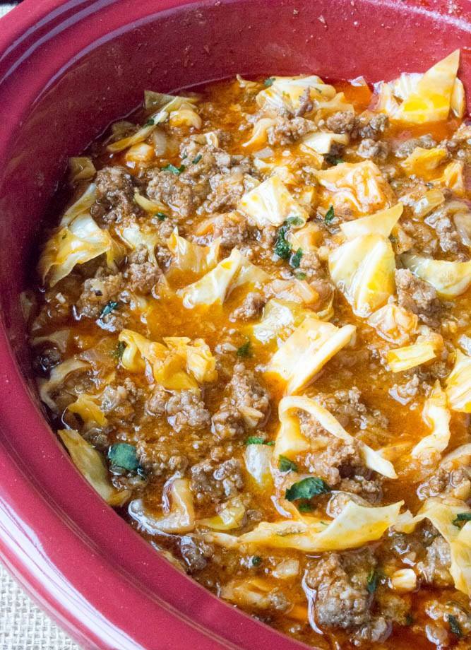 EASY SLOW COOKER UN-STUFFED CABBAGE ROLL SOUP